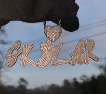 Load image into Gallery viewer, Icy Heart Pendant