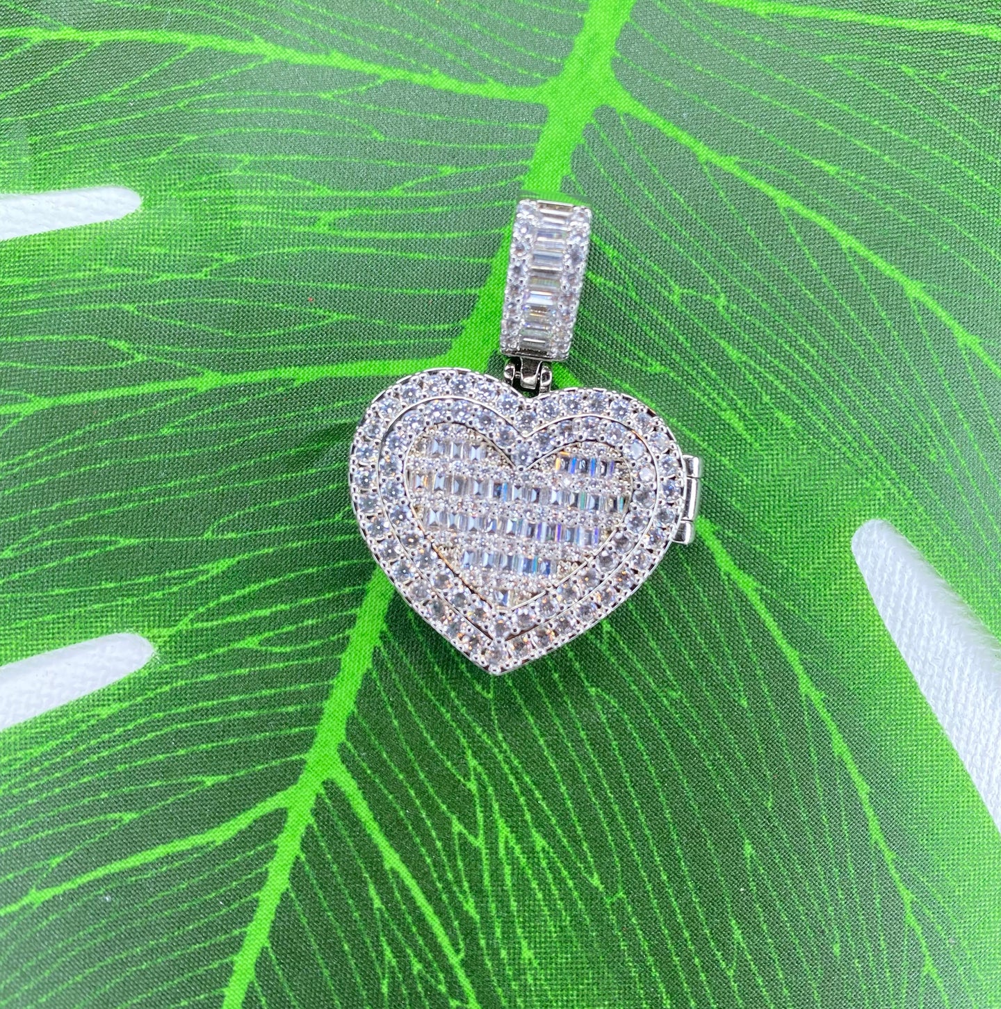 Icy Photo Heart Locket