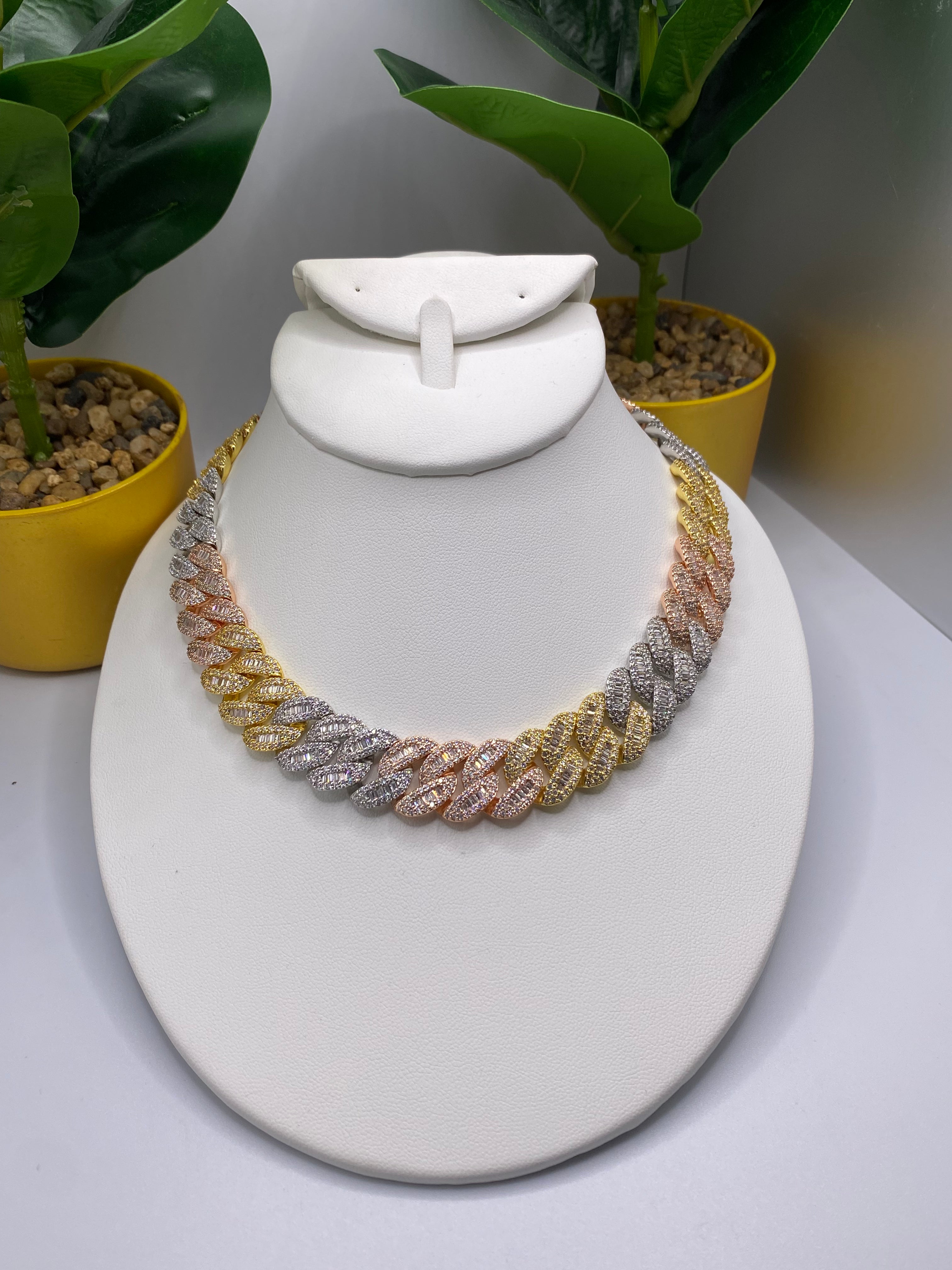 Cuban glitz necklace deals